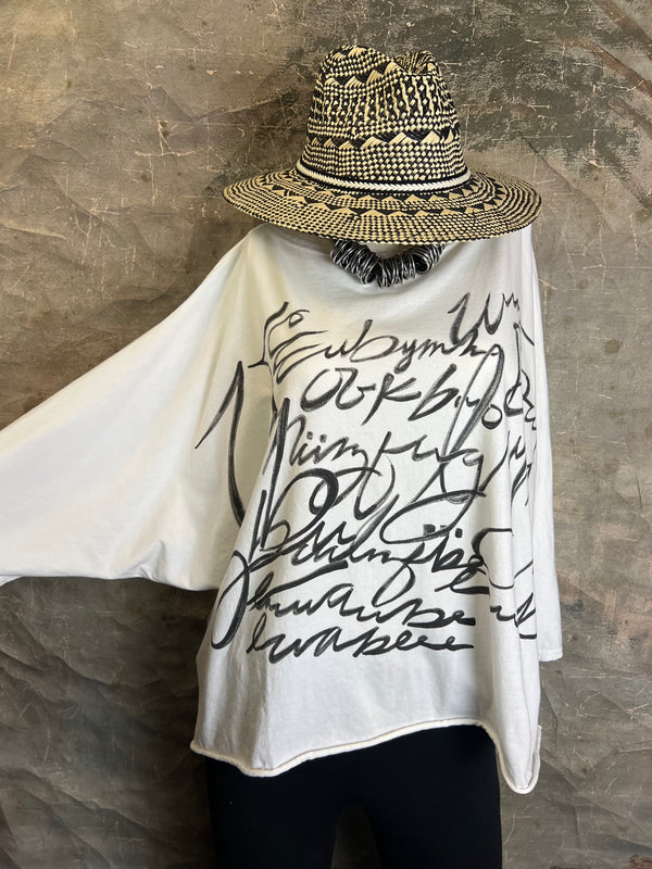 TEE007S2 Luna Tee W/Graphic