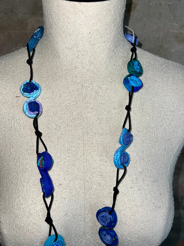 N377 Cat Eyes Necklace-B / Blue’s