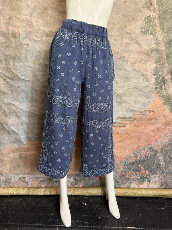 5791 Bandana Crop Pant-Navy