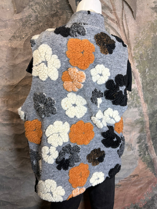 25751 Floral Texture Vest