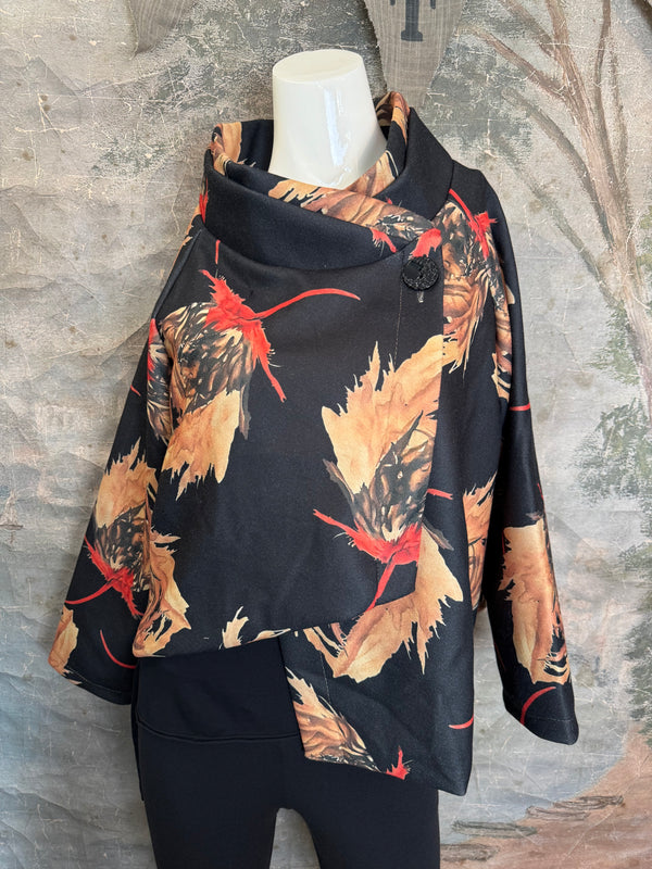 91813 Asym Floral Cropped JTK-BLACK