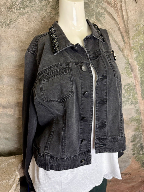 4842 Upcycled Wearable Art Jkt- The Village
