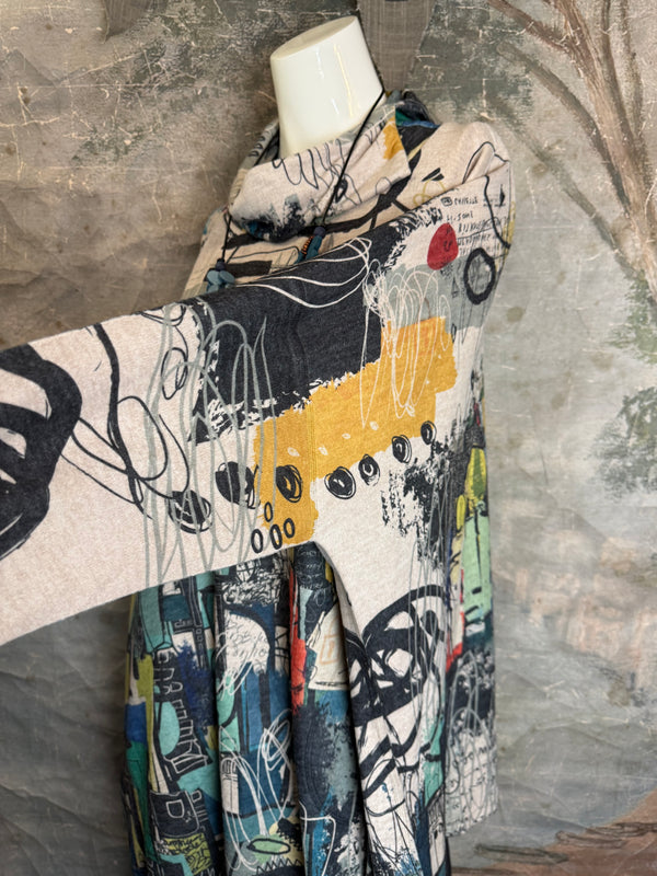 T1097 Cowlneck Dolman Slv Top-vivid dreams