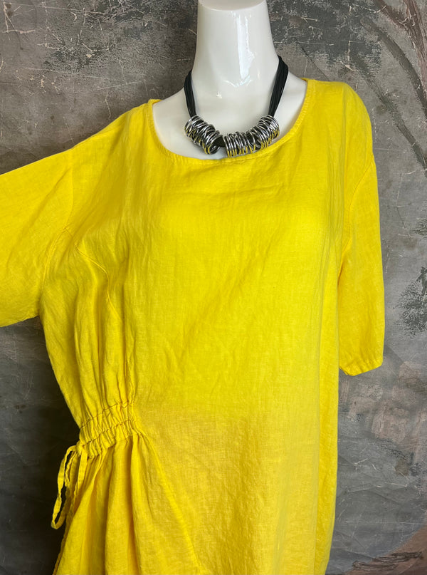 30336 Rusched Uneven Hem Top-Yellow