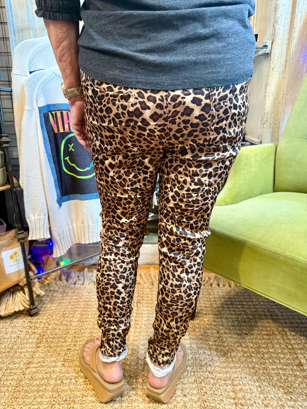 0A910 Pull On Stretch Pants-Leopard Print