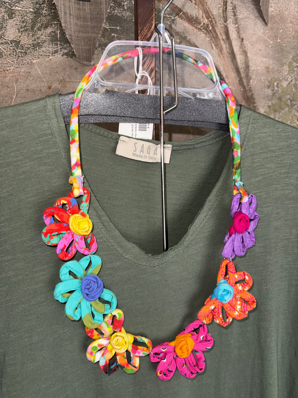 26N145 Coneflower Combo Necklace-A Spring Mix