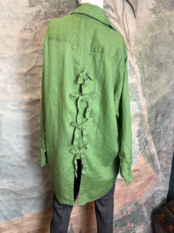 5021 Bettys Linen BF Bow Shirt-Dark Green