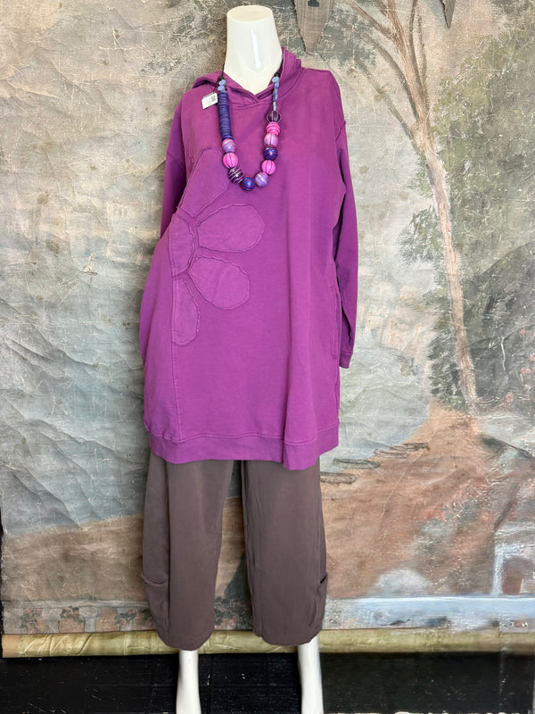 A2994202 Long/Slv Flower Tee-Plum