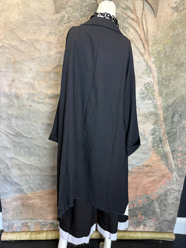 32302 Med to Long Blazer Jkt W/Trim-Black