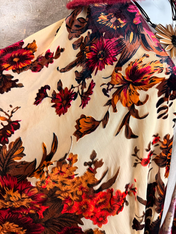 5824 Burnt Velvet Floral Kimono
