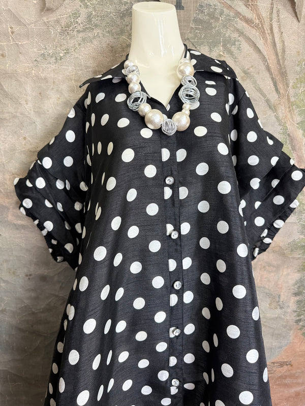 AD26-01 The High-Low Echo Dress-Paris Polka
