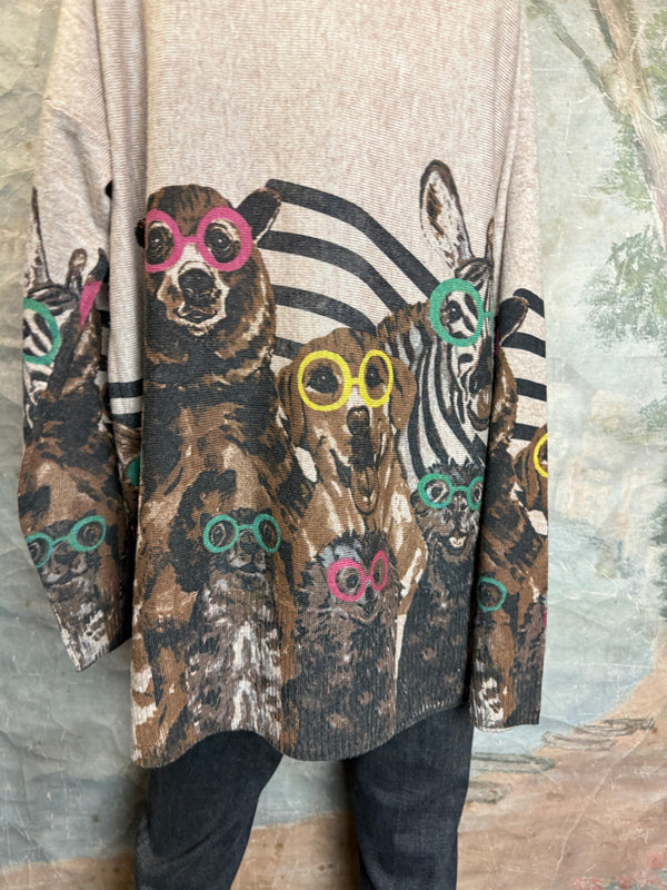 25704 Icon Print Sweater