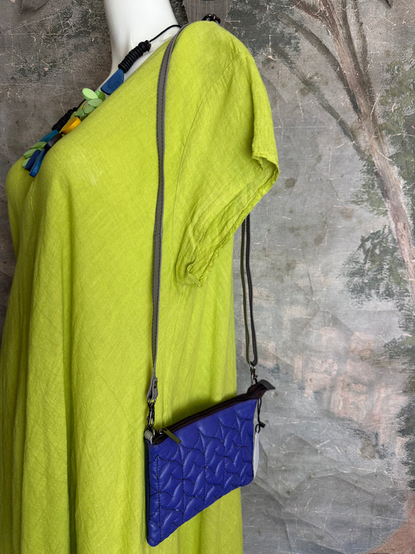 Soruko blue quilted leather crossbody bag with heart pattern and adjustable strap, style 81082 Icaria - 3