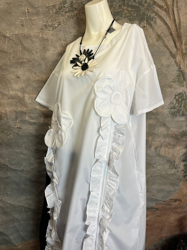 90915 Floral Applica Tunic W/Slits-White