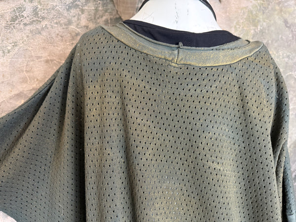 CE714 Cheer Sweater Top-Polished