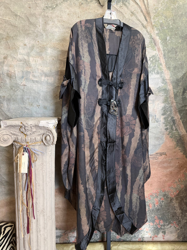 5460 The Woodland Wanderer Duster