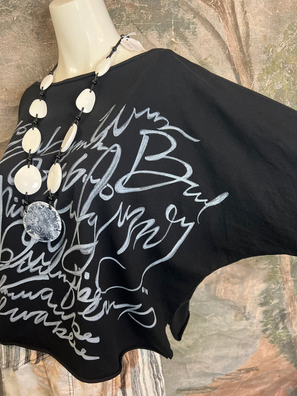 TEE007S2 Luna Tee W/Graphic