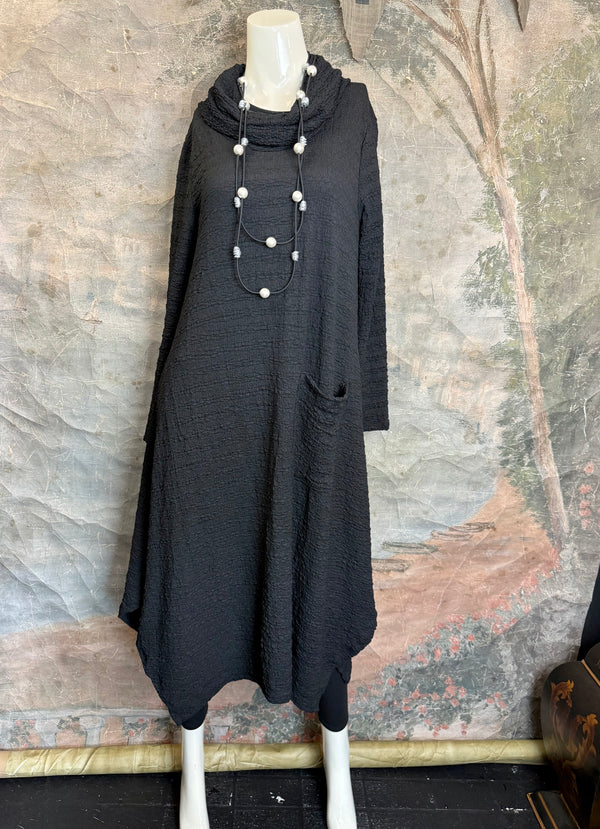 D535 Waffle Knit Cowlneck Dress