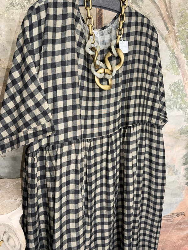 9429 Relaxed Silhouette Dress