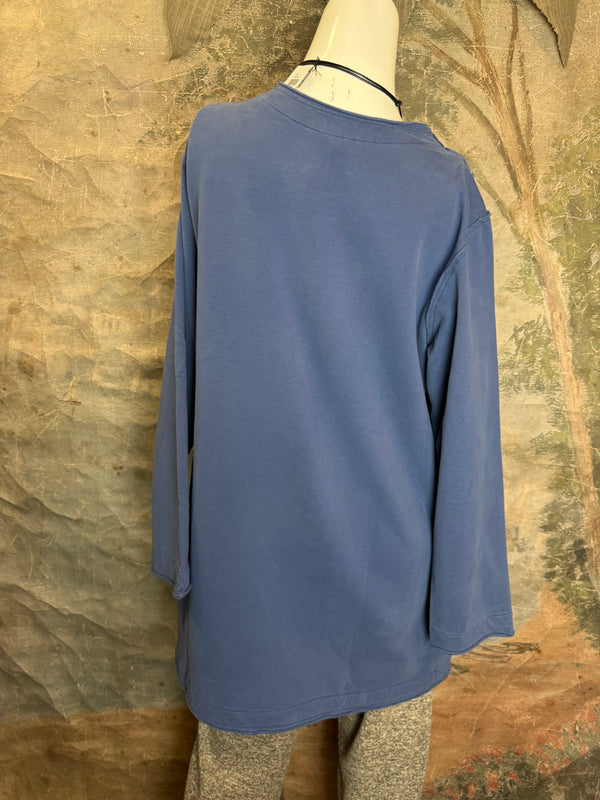 A2996202 L/Slv FE Top-Dark Blue