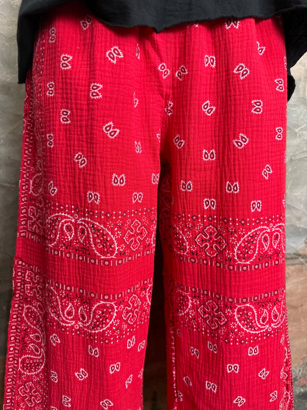 5791 Bandana Crop Pant-RED
