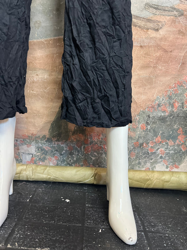 24054 Crinkle Pants-Black