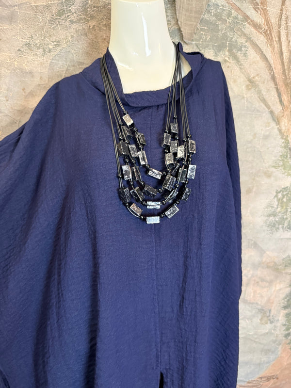 2066-11 Asymmetrical Cowlneck-Northsea