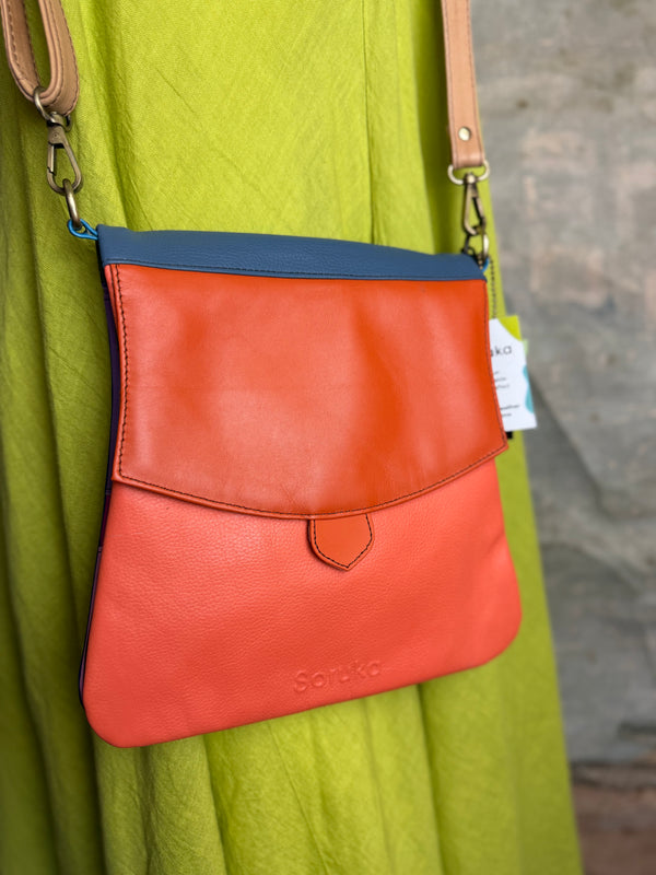 81302 Greta Crossbody Bag-C