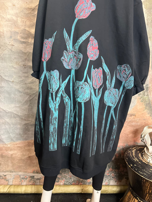 TBG Graffiti Tulips Sweatshirt Tunic