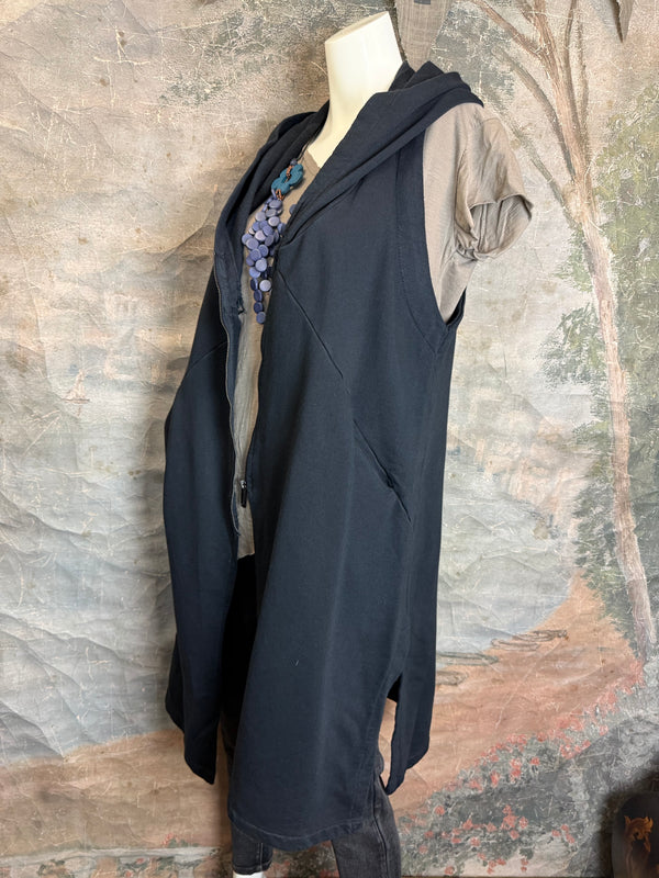 2626AU Zip Hoodie Vest-Black