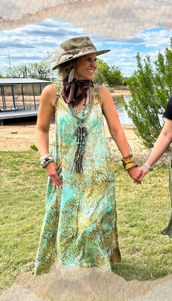 0003A Woodstock Artisan Dress