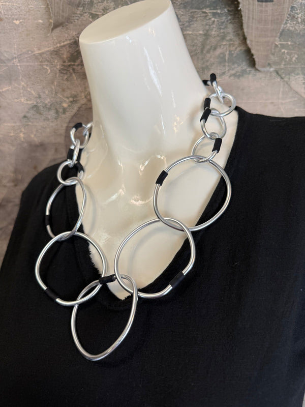 588 Statement Necklace