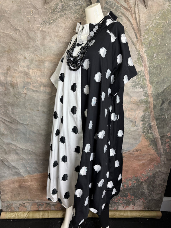 B722 Yara Dress