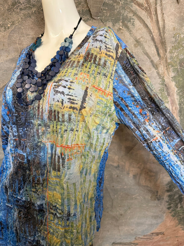 25621 Crinkle Basic Top-Blue