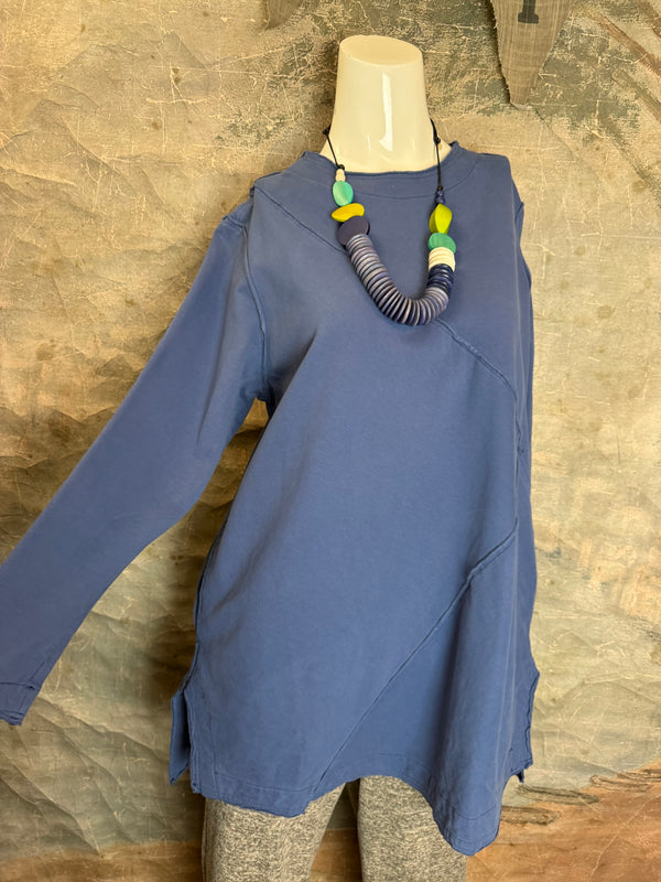 A2996202 L/Slv FE Top-Dark Blue