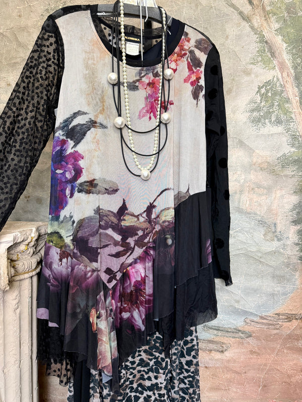 UT104 Urban Taffeta Butterfly T