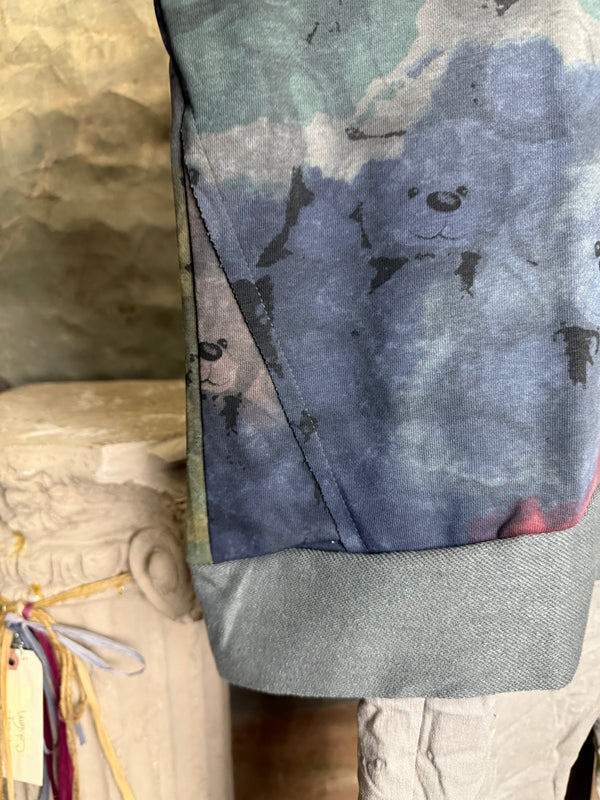 TF-5739 Teddy Chic Sweatshirt