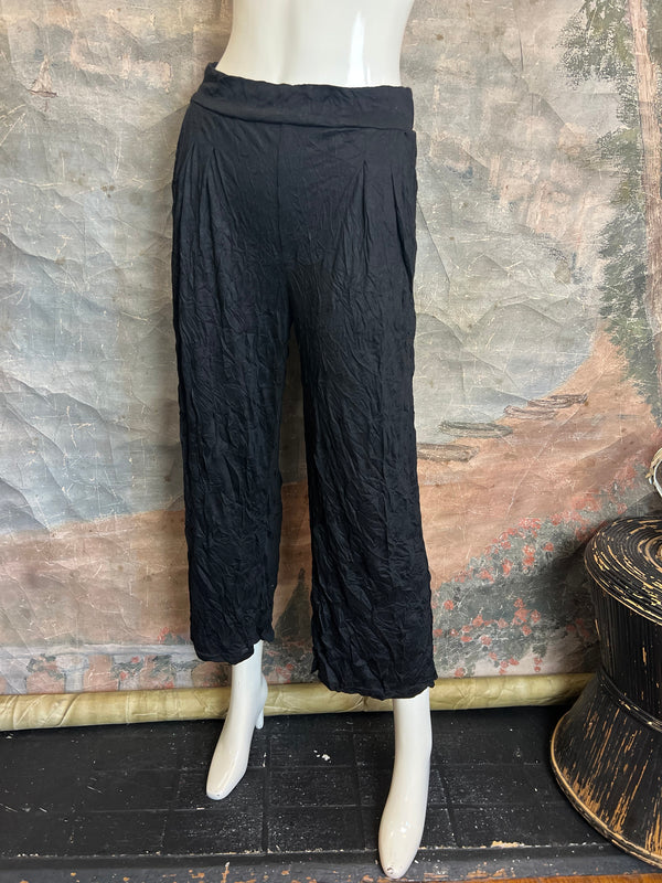 24054 Crinkle Pants-Black