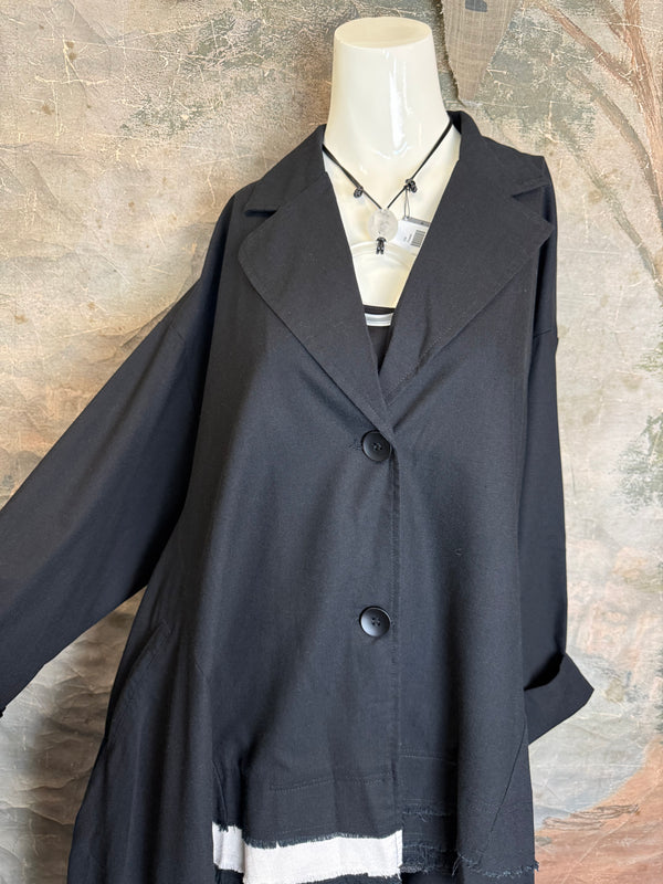 32302 Med to Long Blazer Jkt W/Trim-Black