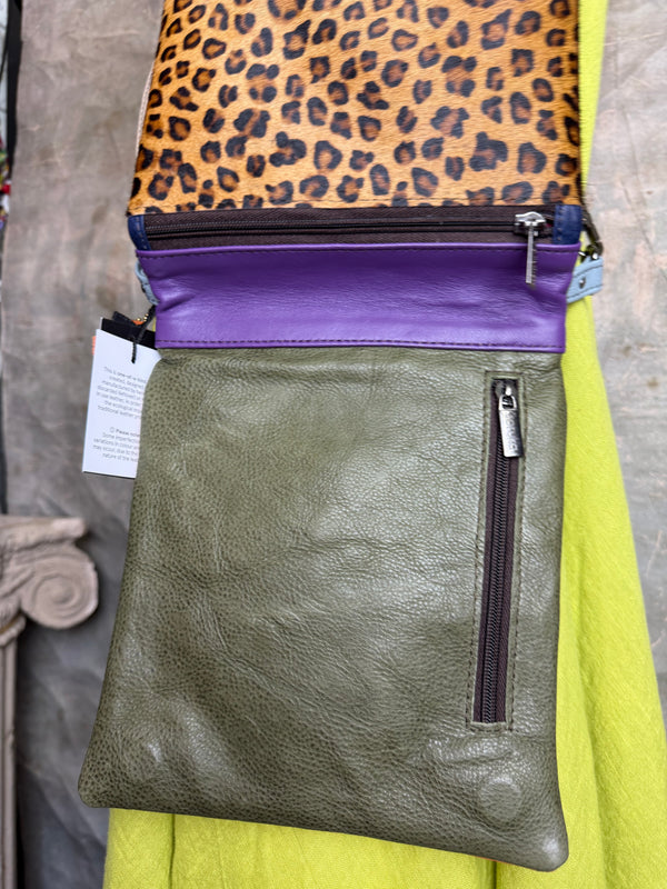 Soruka burgundy leather crossbody bag with orange trim and silver zipper, colorblock mini purse with chain strap - 8