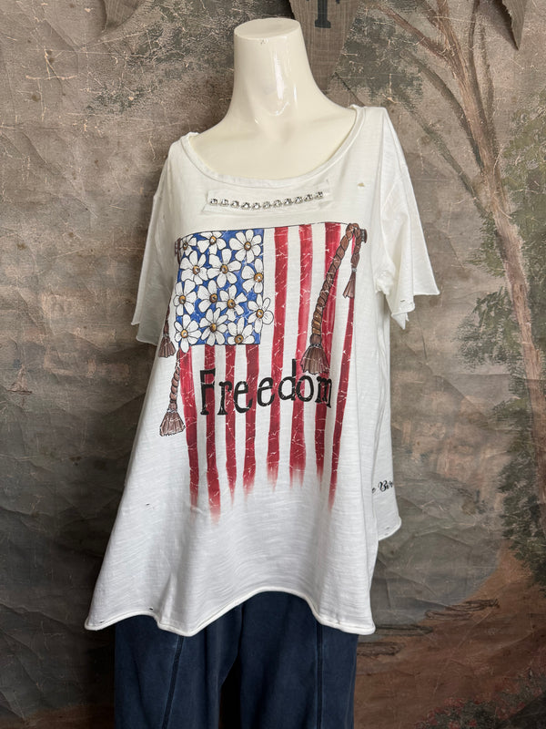 ARB Celebrate W/Chic USA Tshirt-White/Floral