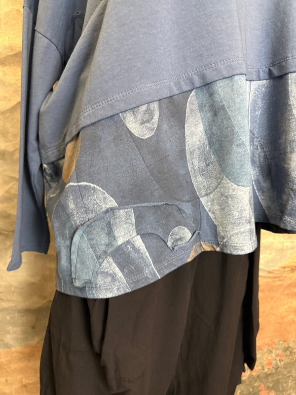 91865 Artsy Patch Pullover-Denim