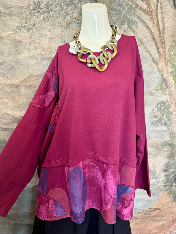 91865 Artsy Patch Pullover-Bordeaux