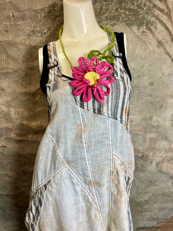 N40 Neck Flower Necklace