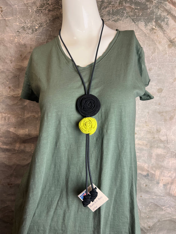 N135 Double Dot Bolo Necklace