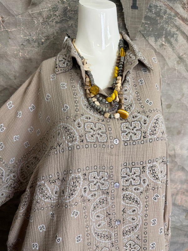 5691 Bandana Boyfriend Shirt
