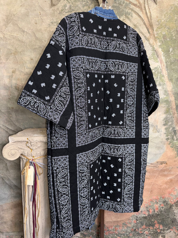 Black bandana paisley quilted cardigan jacket with denim trim pockets and snap buttons, long boho kimono style - 11