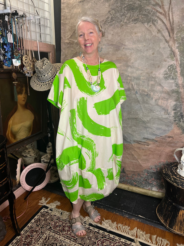 91907 ART Brush Stroke Dress-Kiwi