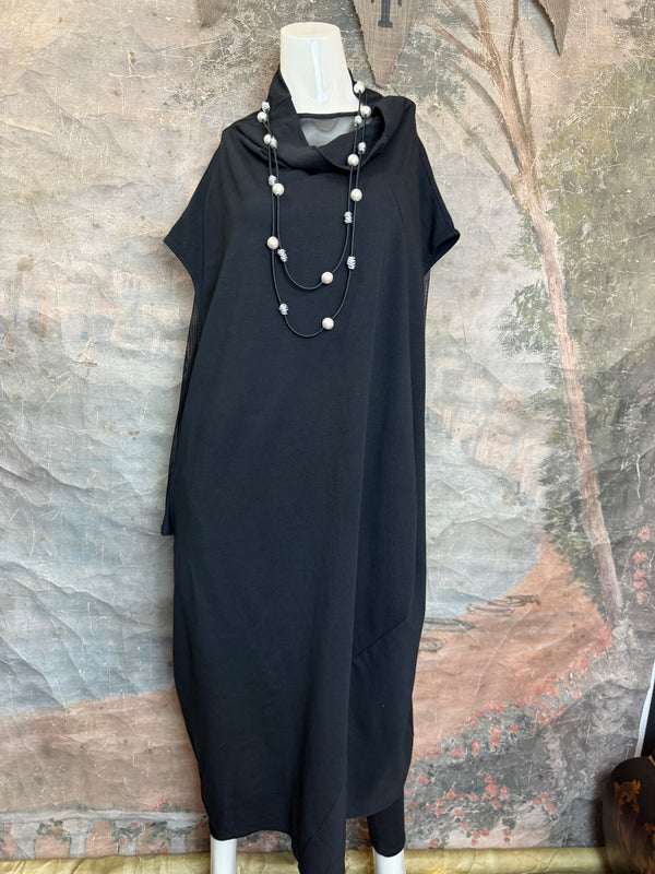 92009 Cocoon Sweatshirt Dress-Black