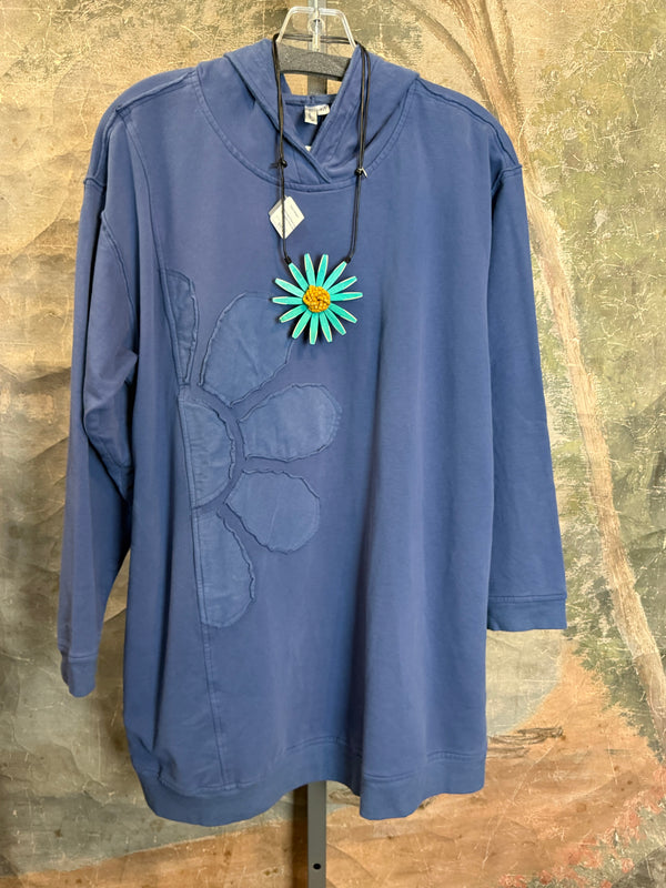 A2994202 Long/Slv Flower Tee-Dark Blue